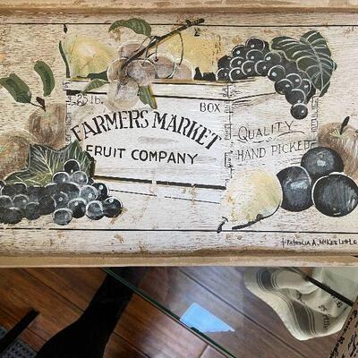 L76: Floral Print Wall Art and Basket