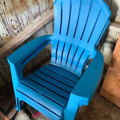 L78: Set of Two Blue Outdooe Chairs