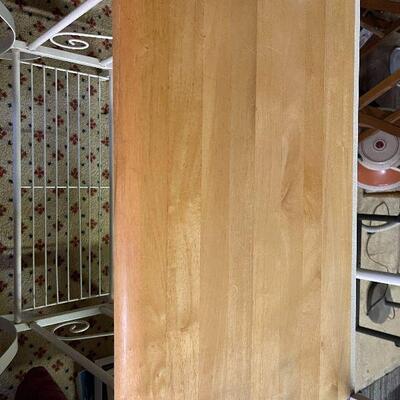L93: Bakers Rack