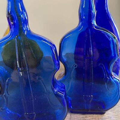 L122: Glass Bottles