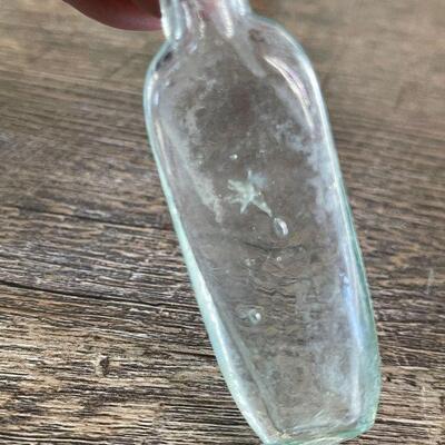 L123: Collection of Small Bottles