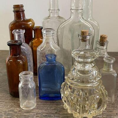 L124: Collection of Small Bottles