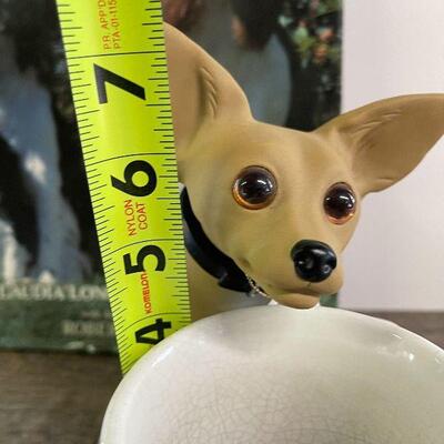 L127: Chihuahua Book Taco Bell Dog