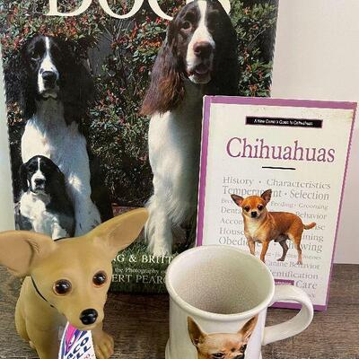 L127: Chihuahua Book Taco Bell Dog
