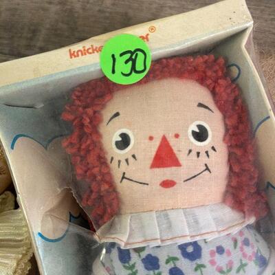 L130: Lot of Dolls