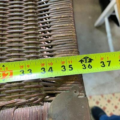 L134: Large Wicker Storage trunk