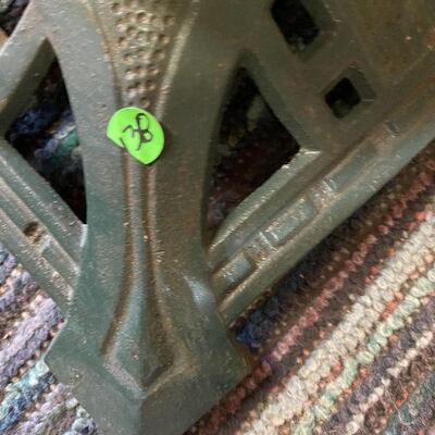 L137: Cast Iron Christmas Tree Stand