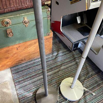 L139: Two Standing Lamps
