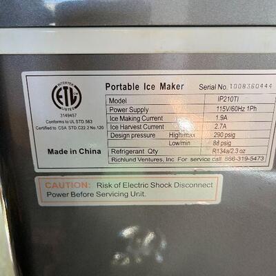 L142: EdgeStar portable ice maker