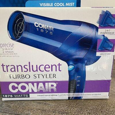 L143: Vicks Humidifier and Conaire Hair Dryer
