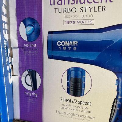 L143: Vicks Humidifier and Conaire Hair Dryer