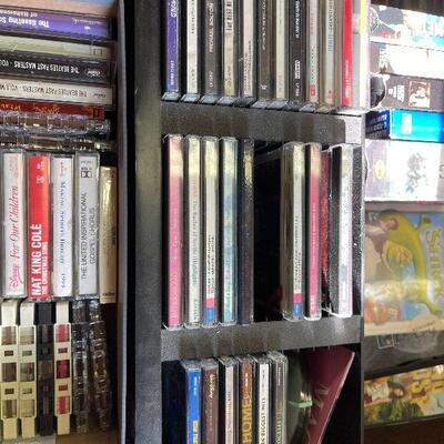 L150: Collection of Media-CDs, tapes