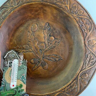 L155: Collection of Fall Decor