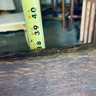 L157: Three Chairs