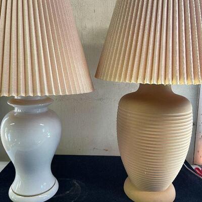 L159: Pair of Lamps