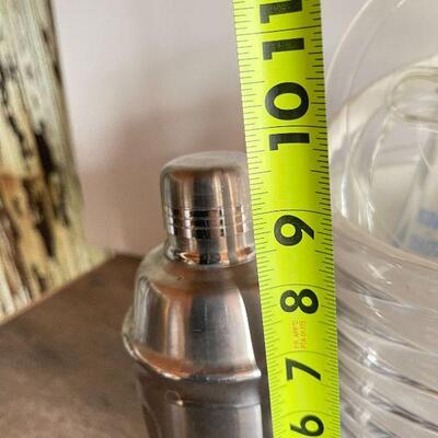 L165: Vintage Ice Bucket with Cocktail Shaker