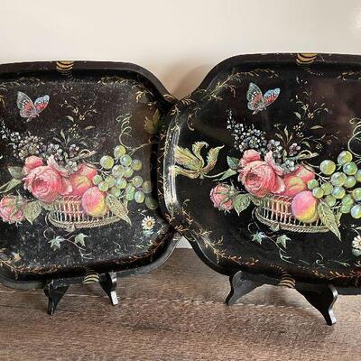 L175: Two Vintage Metal Trays