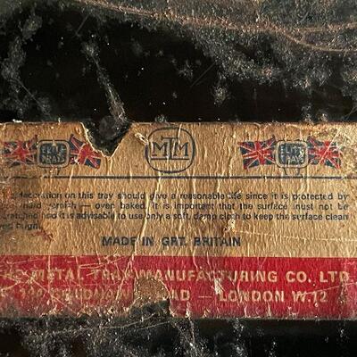 L175: Two Vintage Metal Trays