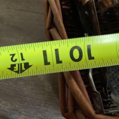 L182: Basket of Utensils and Rooster