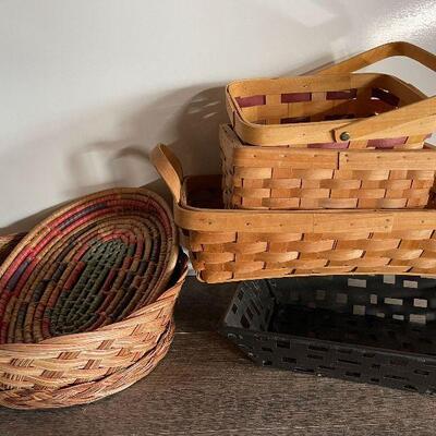 L183: Lot of Baskets