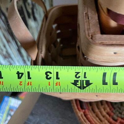 L183: Lot of Baskets