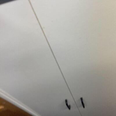 L185: White Storage Cabinet