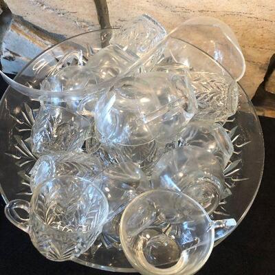 #113 Glass Punch Bowl w/ Ladle 