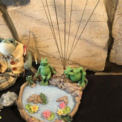 #133 Ceramic and Resin FROG Collection