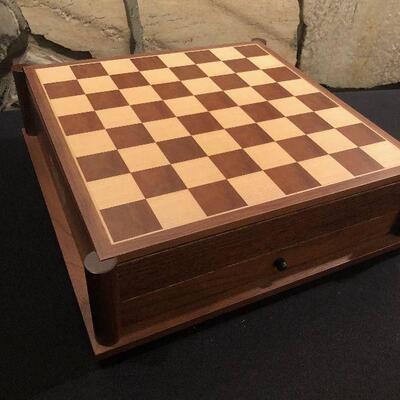 #187 Chess History Channel Club Chess Set 