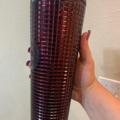 2020 Holiday plum Grid venti cup