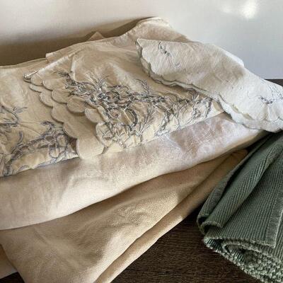 203: Collection of linens