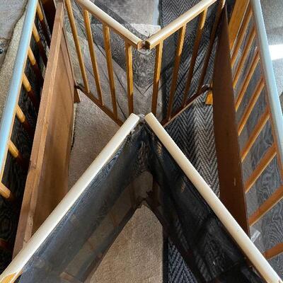 213: Vintage playpen