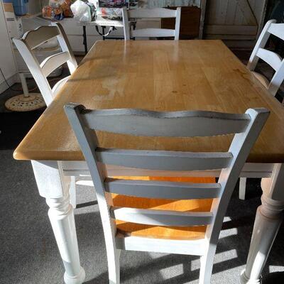 215: White and Oak Top Farm Table and Chairs