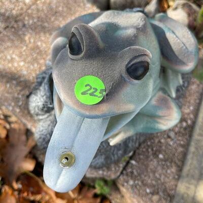 223: Metal Sprinkler and Frog
