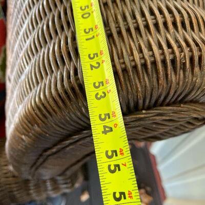 232: Wicker Outdoor Set