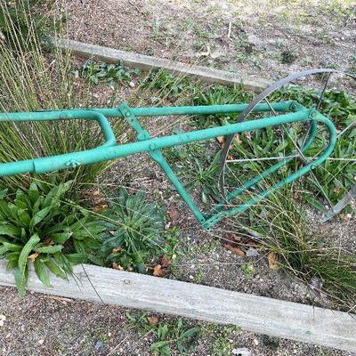 235: Yard Art