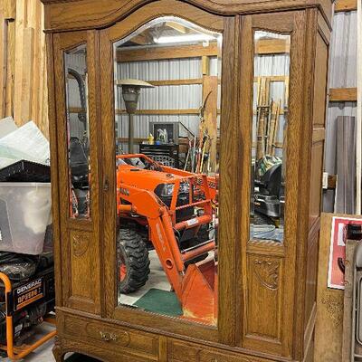 244: Large Breakdown Armoire