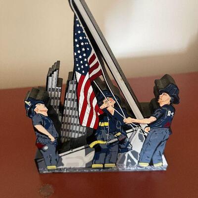 251: 911 Wooden Commemorative Plaque