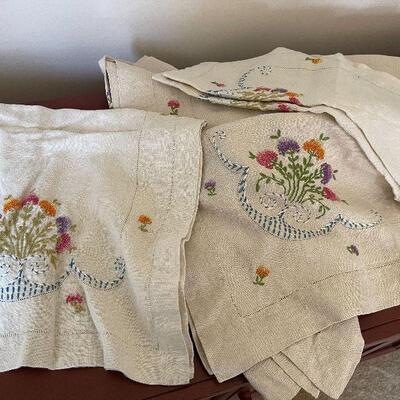 255: Vintage Talked Cloth, Runner, and Dish Towel.