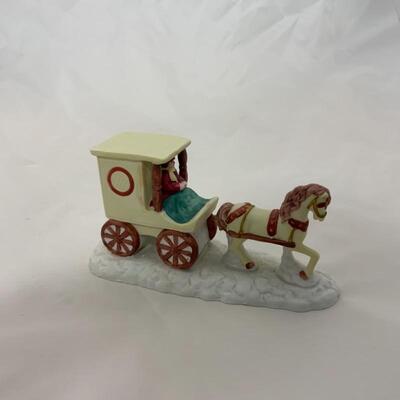 (140) Snow Elves | Carriage | Dickens Christmas