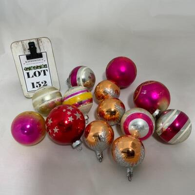 (152) Vintage | Thirteen Pink and Orange Christmas Ornaments
