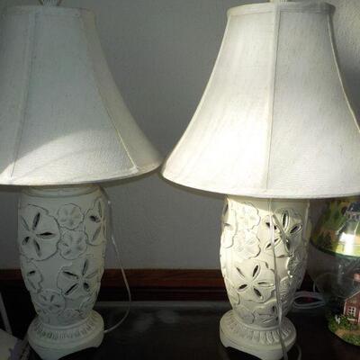 2 Stunning New Sand dollar lamps.