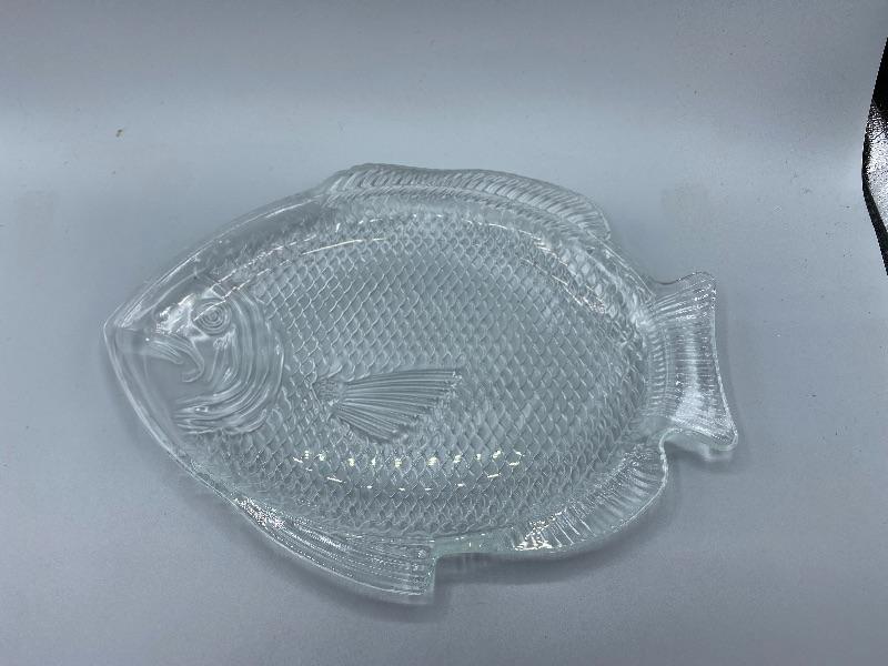 Clear Glass Fish Serving Plate