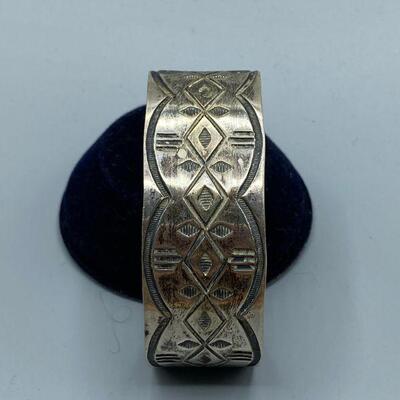 Vintage Old Pawn Heavy Southwestern Sterling Silver Cuff Bracelet