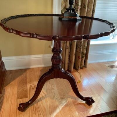 Round wood side table