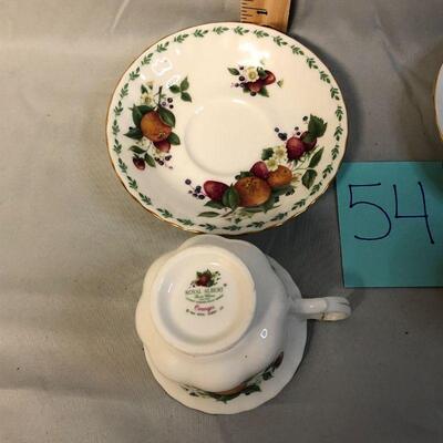 Royal Albert and Elizabethan Cups and Saucers
