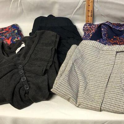 Ladies Current Style Brand Name Skirts and Dresses