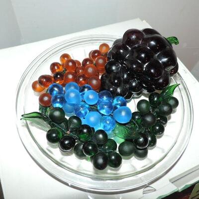 GLASS GRAPES AND BEVERAGE DISPENSER