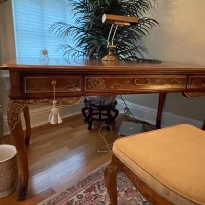 Drexel Heritage desk