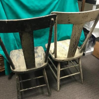 2 extremely distresses dining chairs - good for craft project or garden decor